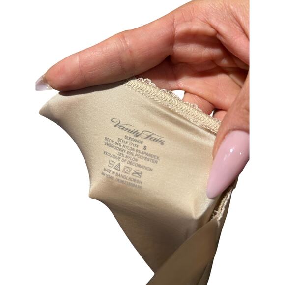 Vintage vanity fair elegance lace camisole - Picture 3 of 3